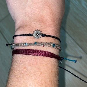 COPY - 3 Pura Vida Bracelets. Very Good Condition
